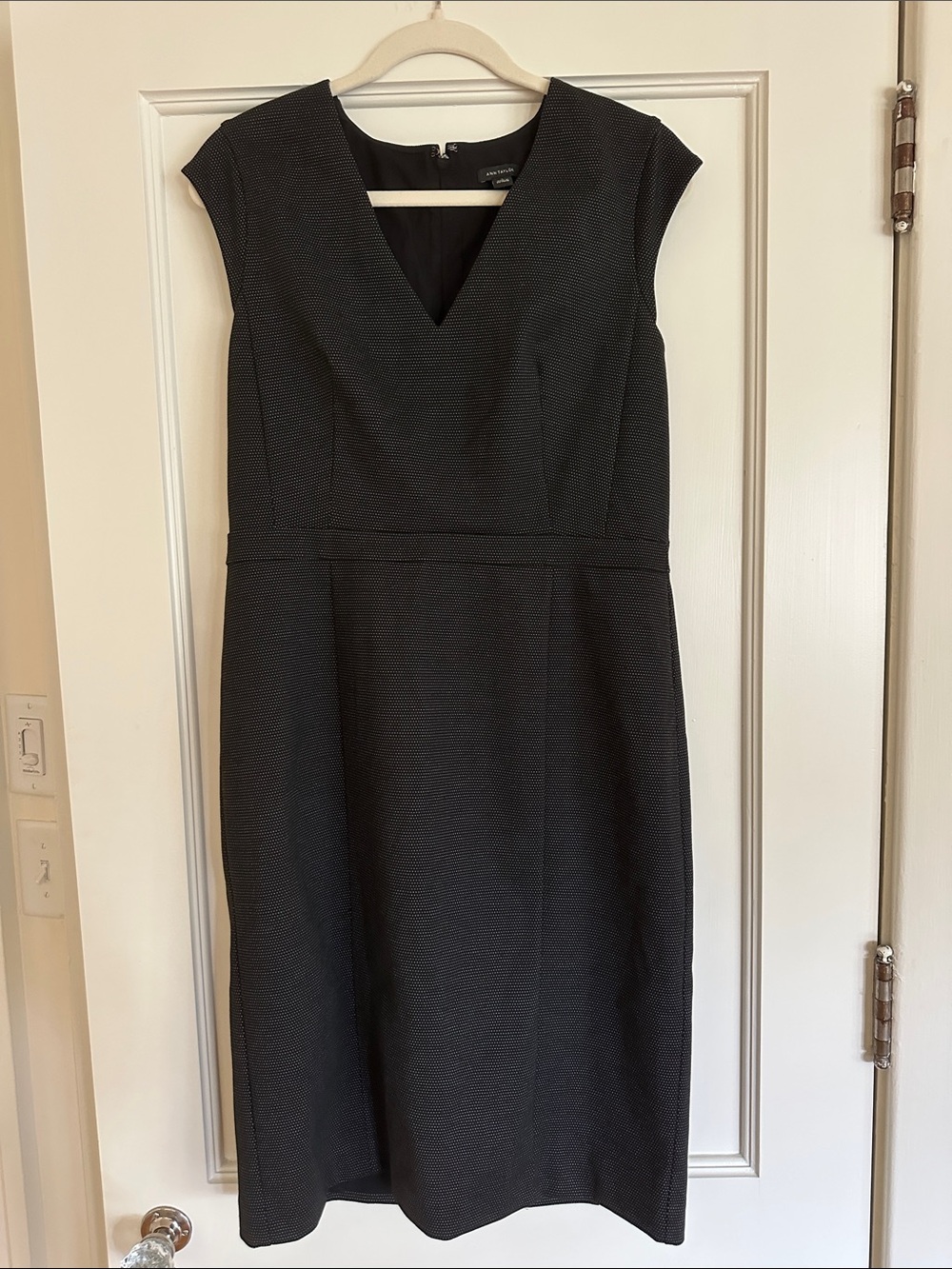 Ann Taylor micro dot Classic Black with V Neck Cap Sleeve Dress - new with tags